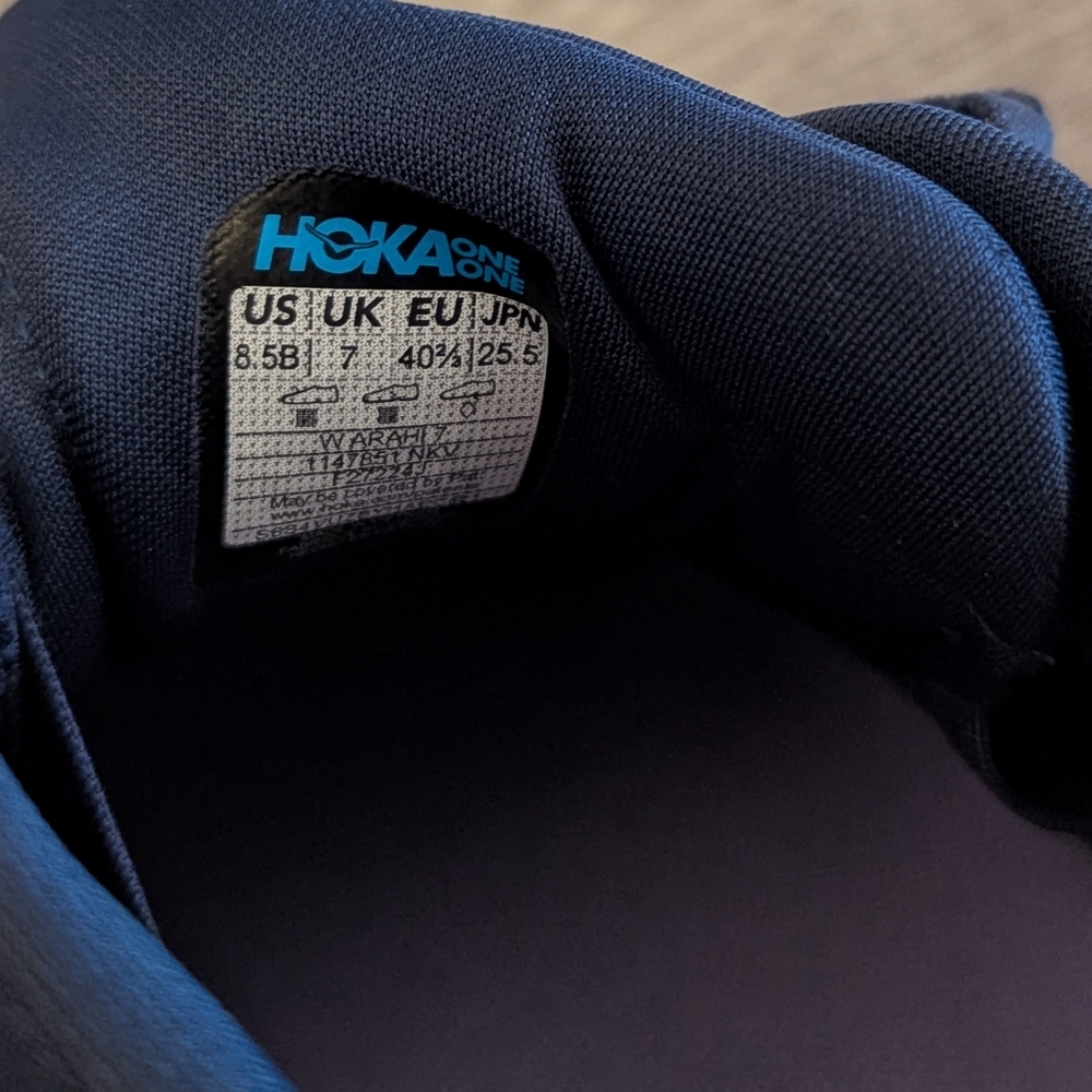 HOKA Arahi 7 Sneakers - Picture 8 of 8